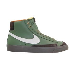 Nike Blazer Mid 77 'Vintage Army'  Size 9.5 Men’s Brand New DZ5176-300